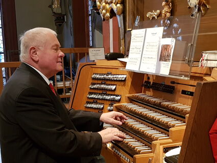 Organist