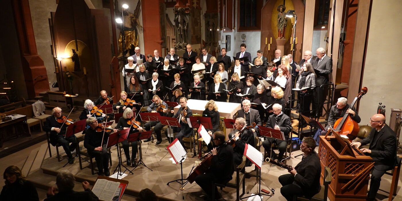 Chor und Orchester